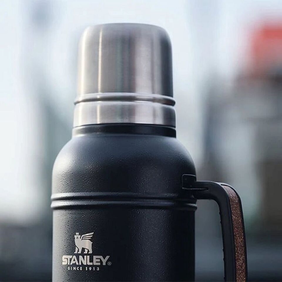Stanley The Artisan Termos 1,4 lt Siyah