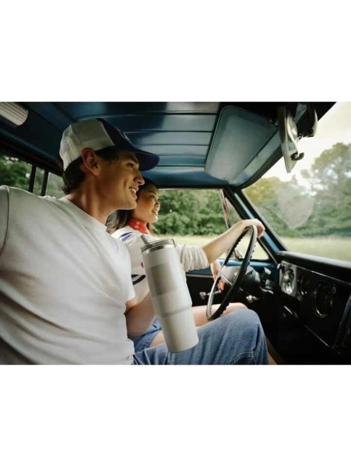 The Quencher Protour Flip Straw Tumbler | 40 Oz (1,18 L) Ash Fade